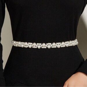 Elegant Pearl Beaded Women's Belt